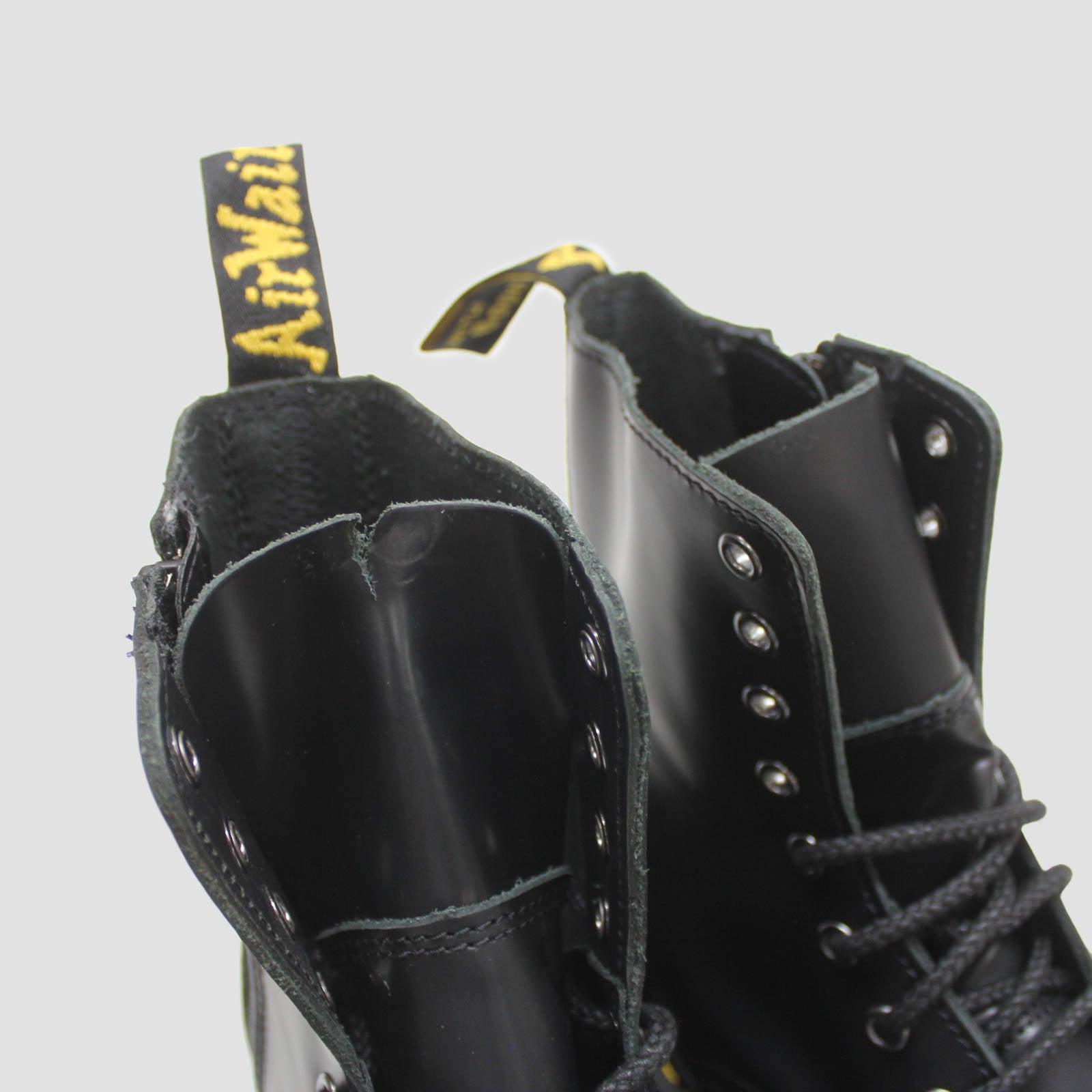 Dr. Martens Jadon Black Unisex Smooth Leather Mid-calf 8-eye Boots - UK 6