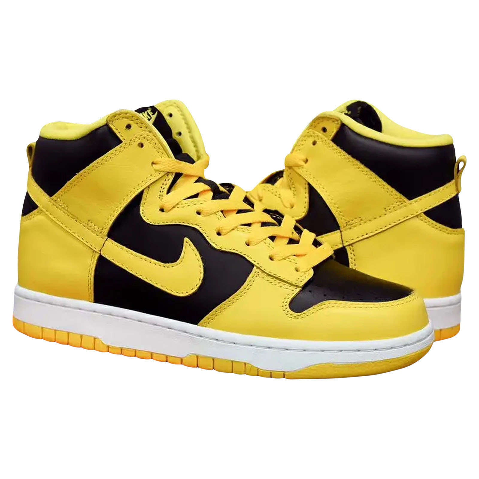 Nike Dunk Hi SP Leather Textile Men's High-Top Trainers